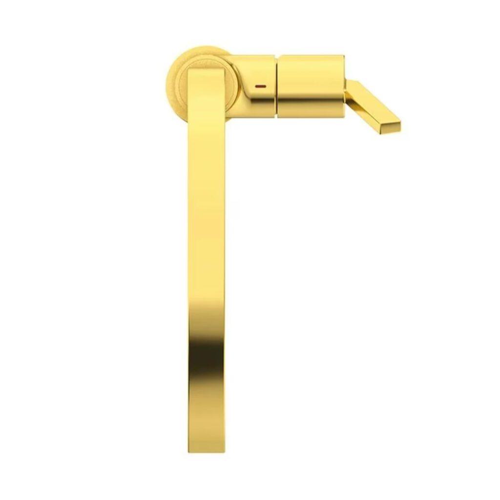 Goldener, moderner Wasserhahn mit elegantem Design, geschlossen, glänzende Oberfläche.